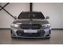 BMW 3-Serie Touring 330d M-Sport | Panorama | Trekhaak | Driving Ass. Prof | 360 Camera | Memory Seat | Leder | Head-Up |