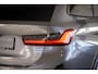 BMW 3-Serie Touring 330d M-Sport | Panorama | Trekhaak | Driving Ass. Prof | 360 Camera | Memory Seat | Leder | Head-Up |