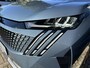 Peugeot 3008 Allure 1.2 Hybride Automaat 145 pk | Navigatie | Keyless Entry | AGR Stoel met Stoelverwarming | Camera | Climate Control | LED Verlichting | Cruise Control | Parkeersensoren | 19" Lichtmetalen Velgen | Hoge Zitpositie |