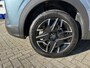 Peugeot 3008 Allure 1.2 Hybride Automaat 145 pk | Navigatie | Keyless Entry | AGR Stoel met Stoelverwarming | Camera | Climate Control | LED Verlichting | Cruise Control | Parkeersensoren | 19" Lichtmetalen Velgen | Hoge Zitpositie |