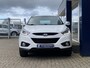 Hyundai ix35 1.6i GDI Go! / NL-Auto / Cruise-Control / Climate-Control / Stoelverwarming V+A / Trekhaak / Getint-Glas / Armsteun-Voor / PDC + Camera-Achter / 17'' LMV / All-Season / ENZ.