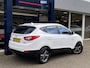 Hyundai ix35 1.6i GDI Go! / NL-Auto / Cruise-Control / Climate-Control / Stoelverwarming V+A / Trekhaak / Getint-Glas / Armsteun-Voor / PDC + Camera-Achter / 17'' LMV / All-Season / ENZ.