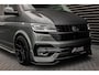 Volkswagen Transporter 2.0 TDI L2H1 204PK BULLI DC DUBBEL CABINE / LEIGHTONVANS BODYKIT / FULL OPTINS / LEDER / FULL BLACK / APPLE