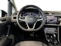 Volkswagen Touran 1.5 TSI 150pk Highline 7p Panoramaschuif-kanteldak | 17inch |  Voorstoelen verwarmbaar