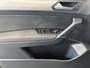 Volkswagen Touran 1.5 TSI 150pk Highline 7p Panoramaschuif-kanteldak | 17inch |  Voorstoelen verwarmbaar