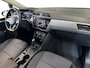 Volkswagen Touran 1.5 TSI 150pk Highline 7p Panoramaschuif-kanteldak | 17inch |  Voorstoelen verwarmbaar
