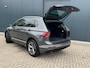 Volkswagen Tiguan 1.4 TSI Automaat R-Line * Led Plus * Camera * Stoelverwarming * Adaptieve Cruise Control *