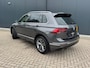 Volkswagen Tiguan 1.4 TSI Automaat R-Line * Led Plus * Camera * Stoelverwarming * Adaptieve Cruise Control *