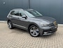 Volkswagen Tiguan 1.4 TSI Automaat R-Line * Led Plus * Camera * Stoelverwarming * Adaptieve Cruise Control *