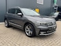 Volkswagen Tiguan 1.4 TSI Automaat R-Line * Led Plus * Camera * Stoelverwarming * Adaptieve Cruise Control *