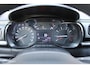Citroën C3 1.2 PureTech C-Series, App connect, Stoelverwarming, Cruise, Crème Metallic, Clima, Donker glas.