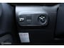 Citroën C3 1.2 PureTech C-Series, App connect, Stoelverwarming, Cruise, Crème Metallic, Clima, Donker glas.
