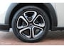 Citroën C3 1.2 PureTech C-Series, App connect, Stoelverwarming, Cruise, Crème Metallic, Clima, Donker glas.