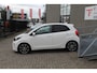 Kia Picanto 1.0 CVVT Design Edition Lederen bekleding/Navigatie/Achteruitrijcamera/Cruise control/Climate control/Inklapbare spiegels/Licht metalen velgen/Led dagrijverlichting