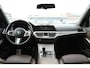 BMW 3-Serie Touring 330e M-SPORT PANO TREKHAAK HEAD UP ADAPTIVE CRUISE LEDER