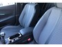 Peugeot 2008 1.2 100PK Allure Pack | Navigatie | Adaptive Cruise Control | Camera | Climate Control | Stoelverw. | PDC A | LMV 17 Inch
