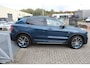 Lynk & Co 01 1.5 Panoramadak/360° Camera/Keyless/Lane assist/Adaptive cruise control/Navigatie/Apple carplay/Climate control/Stoelverwarming/Dodehoek detectie/Elektrisch sluitende achterklep/Elektrisch verstelbare stoel met geheugen/Multifunctioneel stuurwiel