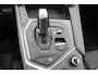 Lynk & Co 01 1.5 Panoramadak/360° Camera/Keyless/Lane assist/Adaptive cruise control/Navigatie/Apple carplay/Climate control/Stoelverwarming/Dodehoek detectie/Elektrisch sluitende achterklep/Elektrisch verstelbare stoel met geheugen/Multifunctioneel stuurwiel