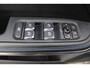 Lynk & Co 01 1.5 Panoramadak/360° Camera/Keyless/Lane assist/Adaptive cruise control/Navigatie/Apple carplay/Climate control/Stoelverwarming/Dodehoek detectie/Elektrisch sluitende achterklep/Elektrisch verstelbare stoel met geheugen/Multifunctioneel stuurwiel