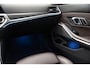 BMW 3-Serie TOURING 330e 292pk High Executive Sport Aut. [ Panorama Leder Adapt.cruise Head-up ]