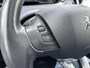 Peugeot 2008 1.2 PureTech 110pk Active | Panoramadak | Nieuwe distributie |