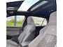 Volkswagen Golf 1.5 eTSI R-Line/ Virtual CP/ Pano/ EQ-light/ Sfeer/Cam/Keyless
