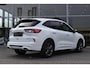 Ford Kuga PHEV ST-Line X | Climate Control | Adaptieve Cruise Control | Winterpakket | Head-Up Display | Elektrisch Bedienbare Kofferklep | Elektrisch wegklapbare Trekhaak | Achteruitrijcamera | Bang & Olufsen | Apple Carplay/Android Auto |
