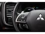 Mitsubishi Outlander 2.0 PHEV Instyle Pano/dak Trekhaak Leder Camera