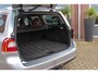 Volvo V70 1.6 T4F Summum | Automaat | Dakraam | Trekhaak | 18 inch | Xenon | PDC | Navi | Bluetooth | Cruise control | Climate control | 180 pk | Leer | NL auto | Origineel | ➡️