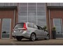 Volvo V70 1.6 T4F Summum | Automaat | Dakraam | Trekhaak | 18 inch | Xenon | PDC | Navi | Bluetooth | Cruise control | Climate control | 180 pk | Leer | NL auto | Origineel | ➡️