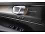 Volvo XC40 T3 163pk AUT8 Inscription Trekhaak 1600kg/ Leer/ Stoelverw./ Panodak/ Camera