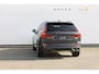 Volvo XC60 2.0 T6 Plug-in hybrid AWD Plus Dark Adaptieve cruise control / Panoramisch schuif-kanteldak / Lederen bekleding / 19" lm velgen / Google infotainment