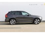 Volvo XC60 2.0 T6 Plug-in hybrid AWD Plus Dark Adaptieve cruise control / Panoramisch schuif-kanteldak / Lederen bekleding / 19" lm velgen / Google infotainment