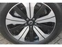 Volvo XC60 2.0 T6 Plug-in hybrid AWD Plus Dark Adaptieve cruise control / Panoramisch schuif-kanteldak / Lederen bekleding / 19" lm velgen / Google infotainment