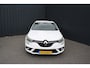 Renault Megane Estate 1.5 dCi Eco2 Limited - LAGE KM. STAND - NAVIGATIE - PDC