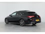 Mercedes-Benz CLA Shooting Brake 200 AMG Line Premium Plus Pakket | AMG-pakket | Panorama dak | Adaptieve cruise | HUD | Ambilight!