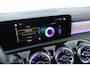 Mercedes-Benz CLA Shooting Brake 200 AMG Line Premium Plus Pakket | AMG-pakket | Panorama dak | Adaptieve cruise | HUD | Ambilight!
