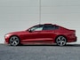 Volvo S60 2.0 B3 R-Design Org NL Pano HarmanKardon Keyless entry Apple carplay Sportonderstel Camera Leer Mem Seats