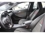 Mercedes-Benz A-klasse 180 AUTOMAAT Navigatie/Stoelverwarming/Keyless/Licht metalen velgen/18 Inch/Parkeersensoren voor achter