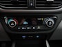 Hyundai i10 1.0 Premium Zeer Luxe uitvoering met Navigatie, Camera en Climate Control Uit voorraad leverbaar!
