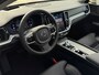 Volvo V60 Cross Country 2.0 B5 AWD Ultimate | Massage | 20'' | Pano | Gelamineerd glas | Pilot Assist |