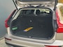 Volvo V60 Cross Country 2.0 B5 AWD Ultimate | Massage | 20'' | Pano | Gelamineerd glas | Pilot Assist |