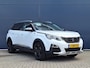 Peugeot 5008 1.2 CrossWay 130pk EAT8 | Trekhaak | 3e Zitrij | Panoramisch schuif-/kanteldak |