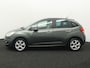 Citroën C3 AUTOMAAT 1.6 VTi Exclusive De meest luxe, Airco, Cruise control, Boordcomputer, Brake Assist System, Panoramische voorruit, Pakrkeersensoren achter, Elektronische remkrachtverdeling, Extra getint glas achter 1e eigenaar,compacte hatchback met Franse flair en verrassend veel comfort. Met zijn soepele 120 pk motor rijdt hij vlot en stil, ideaal voor zowel stad als snelweg. De "Exclusive" uitvoering