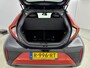 Toyota Aygo X 1.0 VVT-i MT Envy | Elektrisch Vouwdak | Navigatie | LED | Clima | Apple Carplay / Android Auto | Keyless | Adaptive cruise