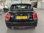MINI Cooper 1.5 Pepper-100 KW NL-auto met navigatie en climat control