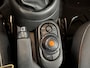 MINI Cooper 1.5 Pepper-100 KW NL-auto met navigatie en climat control