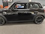 MINI Cooper 1.5 Pepper-100 KW NL-auto met navigatie en climat control