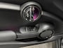 MINI Cooper 1.5 Pepper-100 KW NL-auto met navigatie en climat control