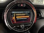 MINI Cooper 1.5 Pepper-100 KW NL-auto met navigatie en climat control